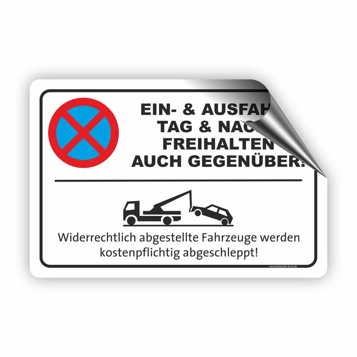 PV-023 Ein- & Ausfahrt auch gegenüber freihalten – Schild Parken verboten