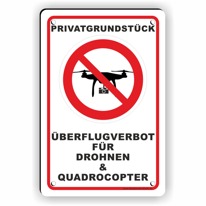 PRIVATGELÄNDE! Überflug von Drohen & Qaudrocopter verboten