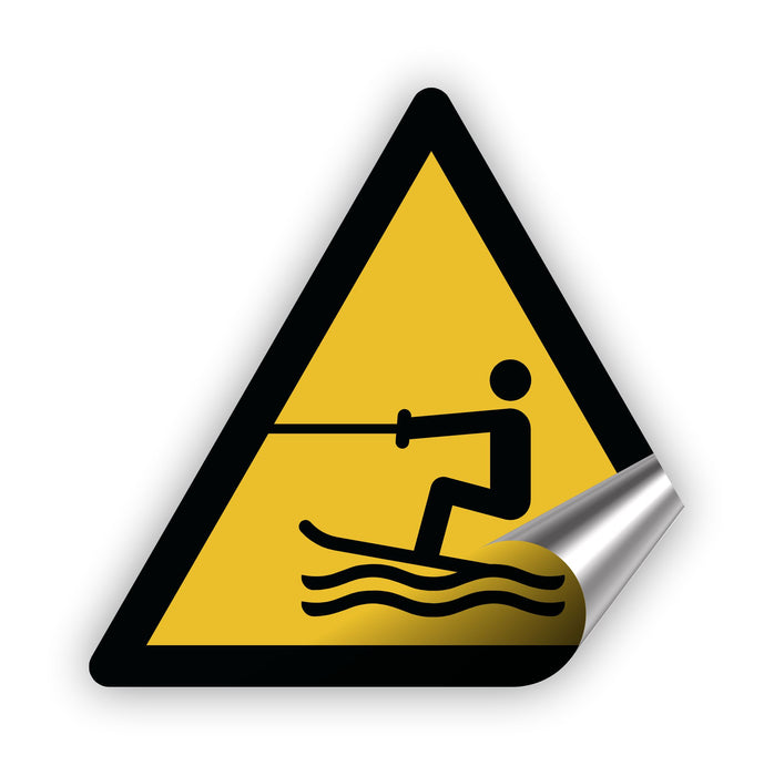Warnzeichen (W045) Warnung vor Wasserski-Bereich - nach DIN EN ISO 7010